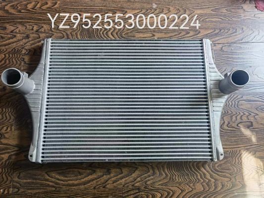 مونتاژ اینترکولر کامیون آلومینیومی Sinotruk YZ952553000224
