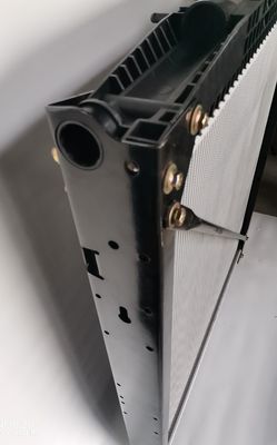 9425001003 9425001603 قطعات مونتاژ رادیاتور مرسدس بنز